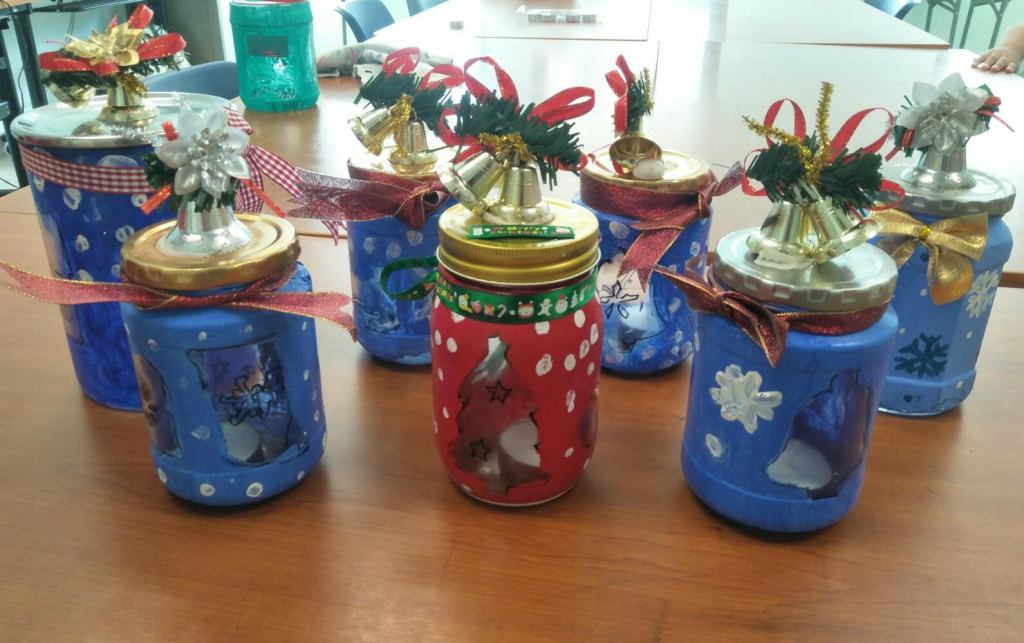 Mason Jars + Mini&nbsp;Dreamcatchers