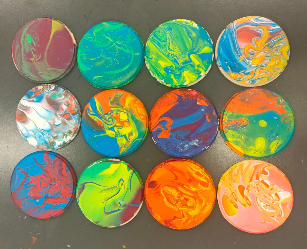 Northlight School – Acrylic Pour Painting&nbsp;Programme